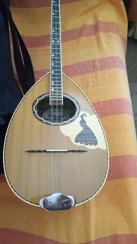 bouzouki2
